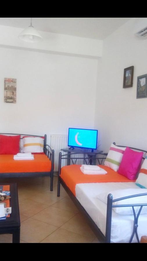 Delicatessen House Apartman Leonídio Kültér fotó