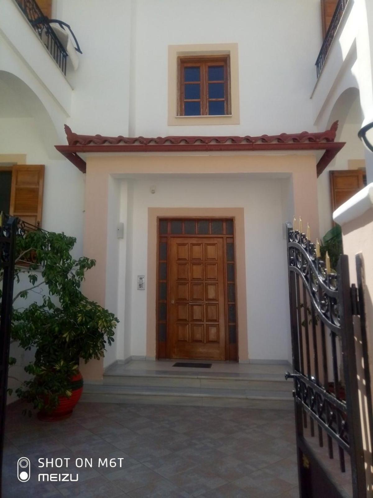 Delicatessen House Apartman Leonídio Kültér fotó